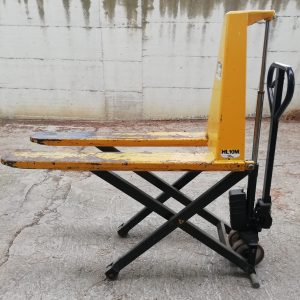 transpallet a pantografo usato